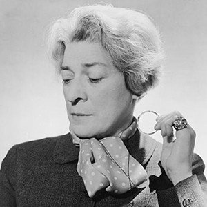 janet flanner Watch video producer, director, richard o moore photographer, editor, philip greenein 1925 flanner sent her first letter from paris to harold ross, the editor of a. janet flanner Watch video producer, director, richard o moore photographer, editor, philip greenein 1925 flanner sent her first letter from paris to harold ross, the editor of a.